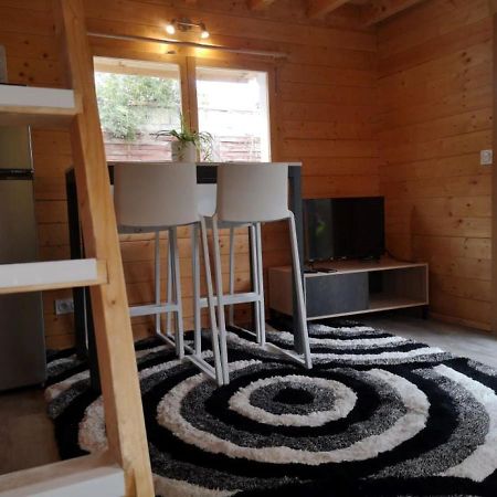 Le Petit Chalet De Nimes Shantay Youstay Экстерьер фото